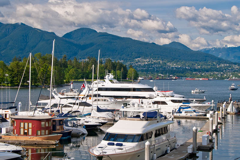 Details About Importing a Vessel into Canada that You Need to Know