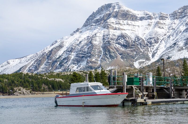 Do I Need to Register My Boat in Alberta? Your Questions Answered