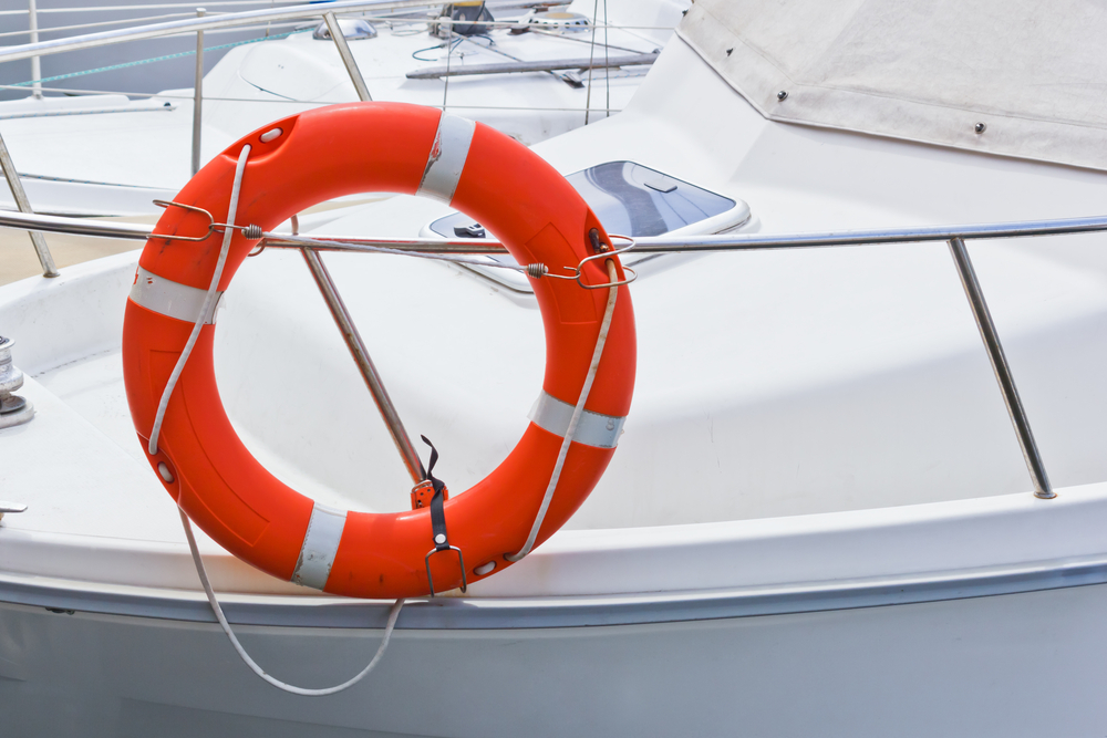 Canadian Vessel Registry Tips on Safety and Etiquette